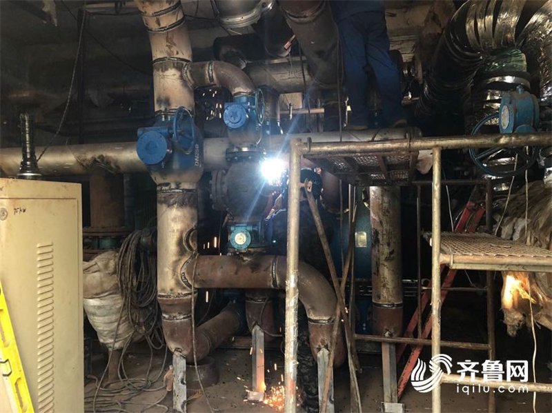 钢结构施工：规范解析与实践